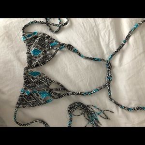 Acacia haena top Thai print size small